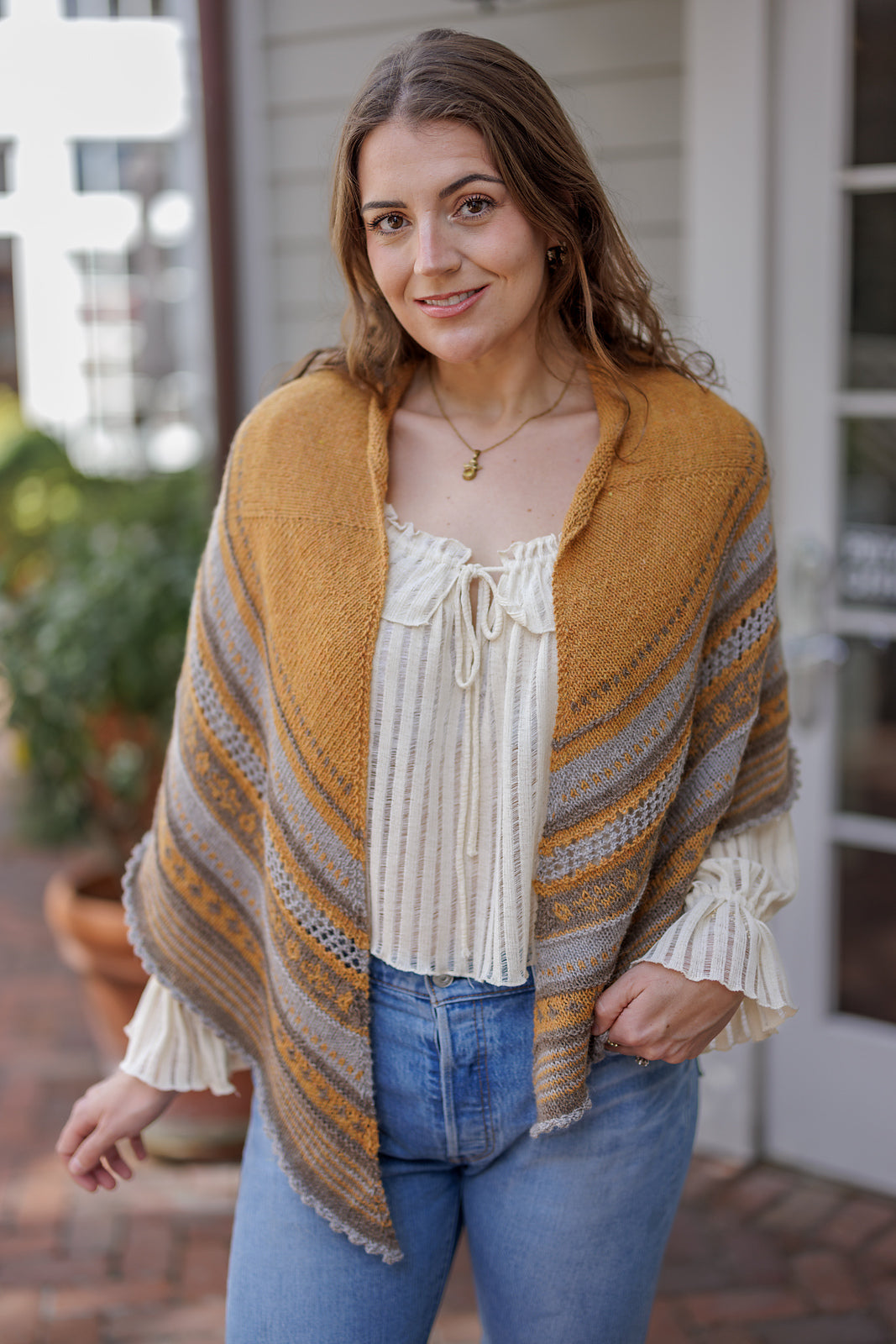 A FREE Yarn Citizen Pattern - Brittlebrush Shawl (PDF)