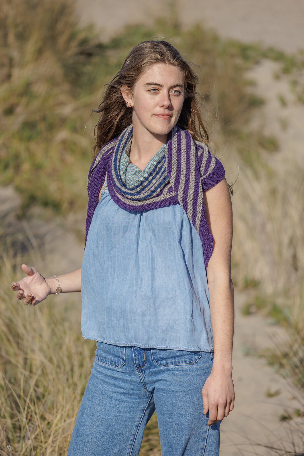 A FREE Yarn Citizen Pattern - Delphinium Shawl (PDF)