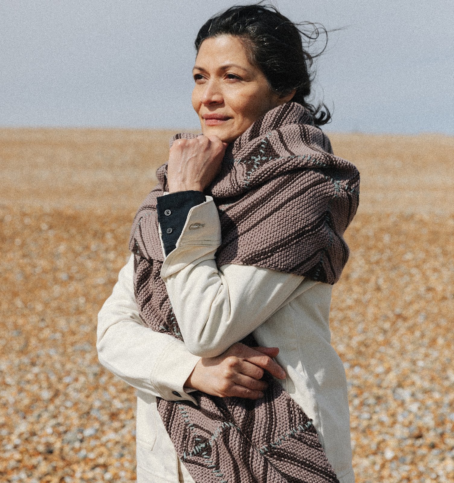 A Rowan Pebble Island Pattern - Nest Wrap (PDF)