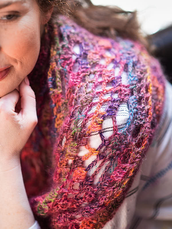 A FREE Berroco Tiramisu Crochet Pattern - Cintia Shawl (PDF)