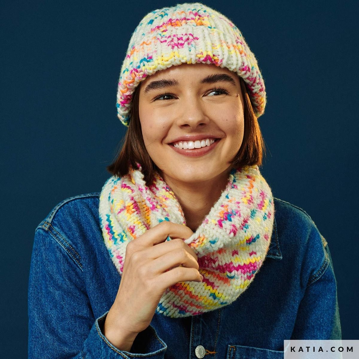 A FREE Katia Wow! Splash Pattern - Nina Hat and Cowl (PDF)