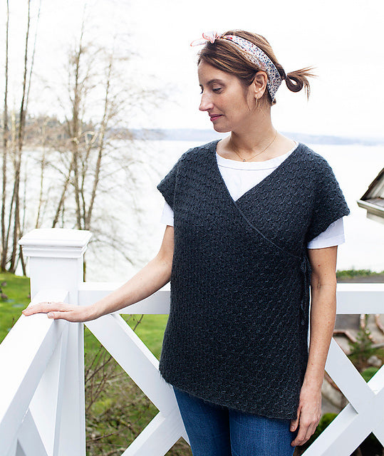 A Churchmouse Yarns and Teas Pattern - Wrap & Tie Apron Vest (PDF)