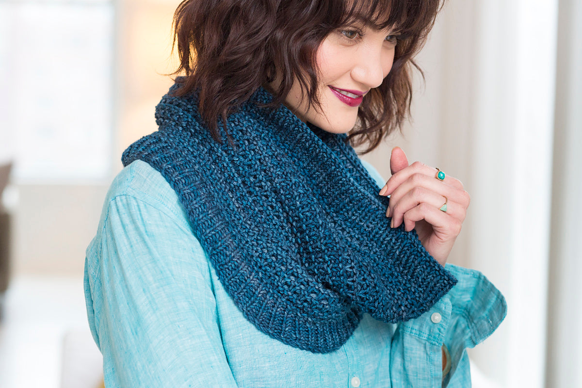 A Malabrigo Rios Pattern - Waterfront Cowl - Free with Purchase of two skeins of Rios - one per customer (Print Copy)