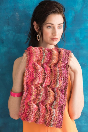 A Noro Ginga Pattern - Dimensional Tuck Stitch Cowl (PDF)