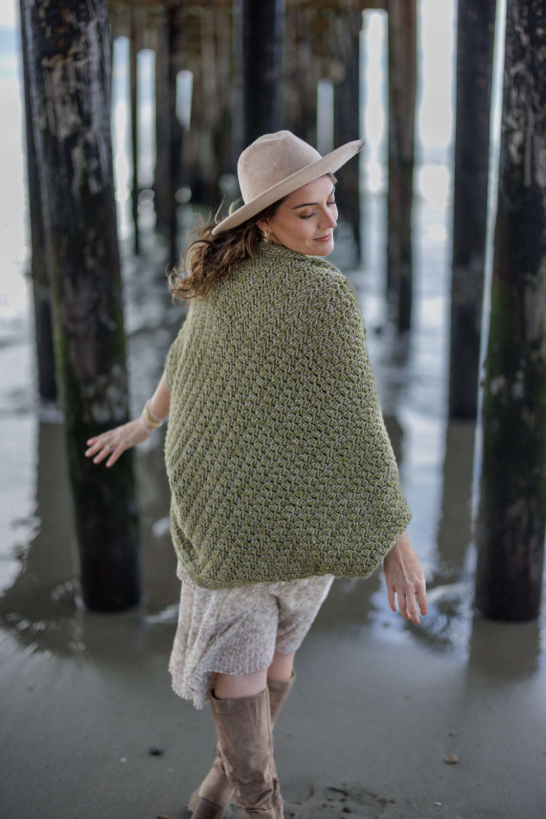 A FREE Yarn Citizen Crochet Pattern - Amaranthus Cocoon (PDF)