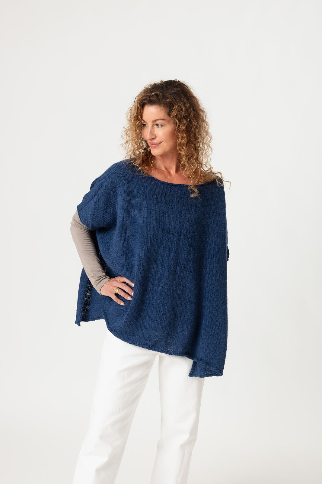 A FREE Yarn Citizen Pattern - By The Fire Poncho (PDF)