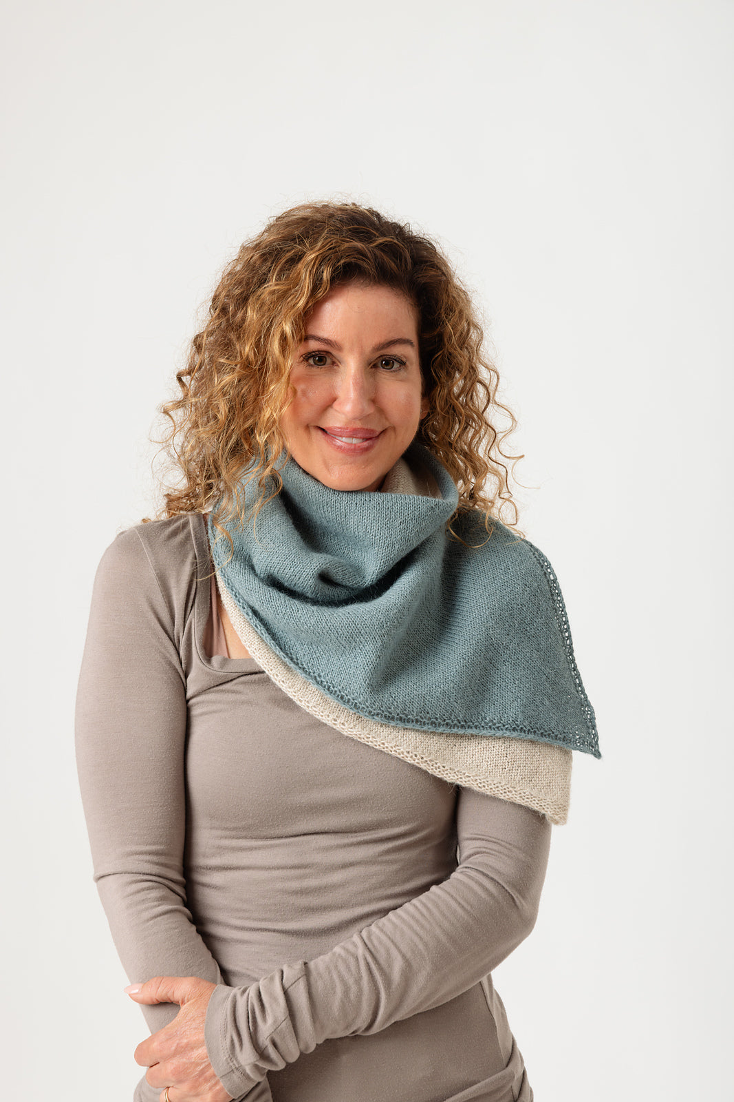 A FREE Yarn Citizen Pattern - Equinox Cowl (PDF)