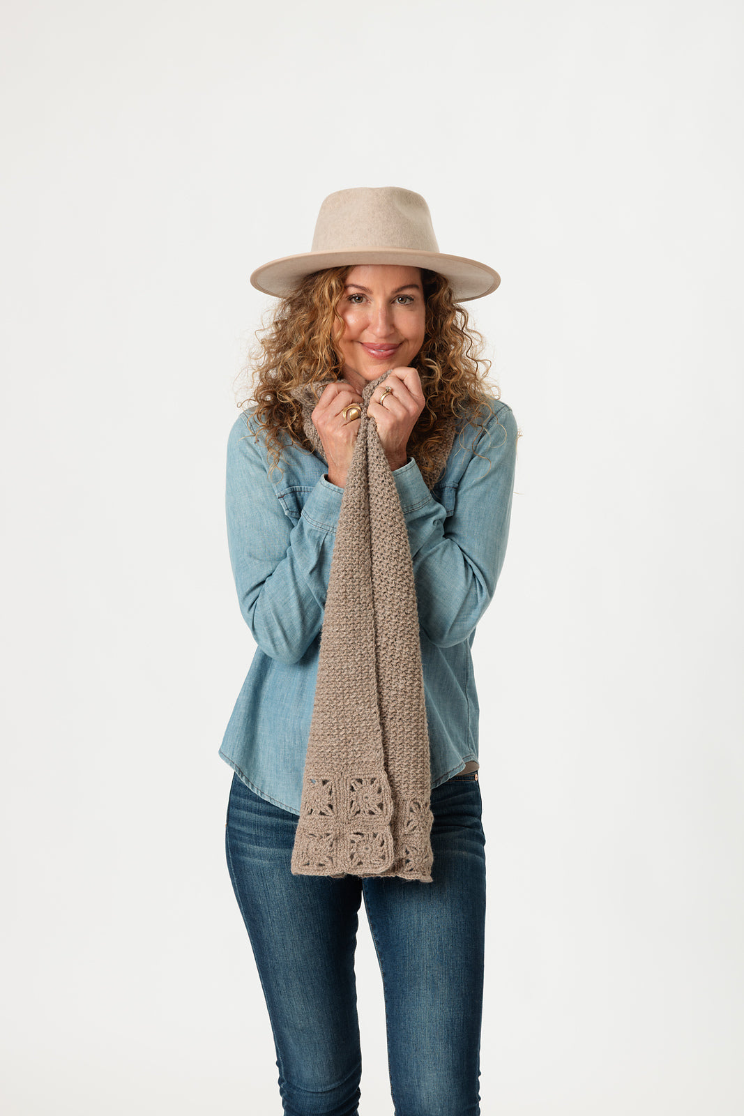 A FREE Yarn Citizen Crochet Pattern - Harvest Glory Scarf (PDF)