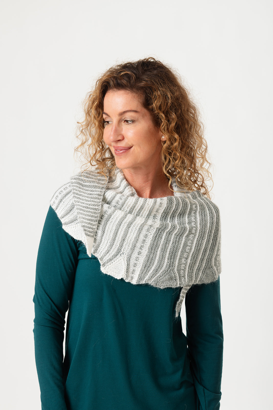 A FREE Yarn Citizen Pattern - Layer Cake Shawl (PDF)