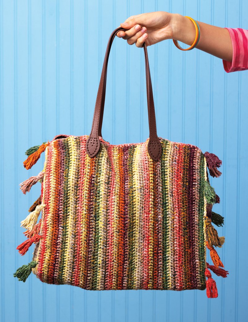 z Noro Knitting Magazine Issue #26, Spring-Summer 2025 - Purchases with this Magazine Ship Free (Contiguous US Only)