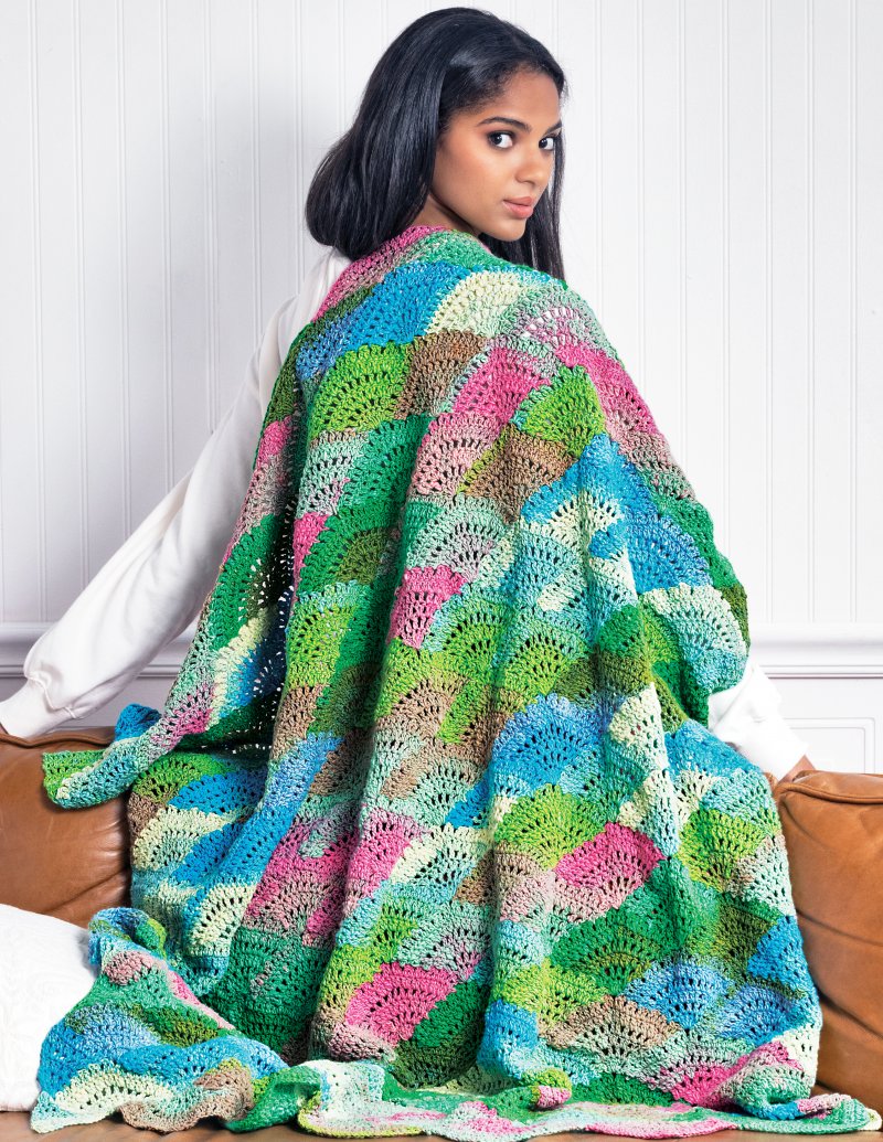 Noro Magazine #29, Autumn/Winter 2026/2027 - Purchases w/ this Magazine Ship Free in the U.S.