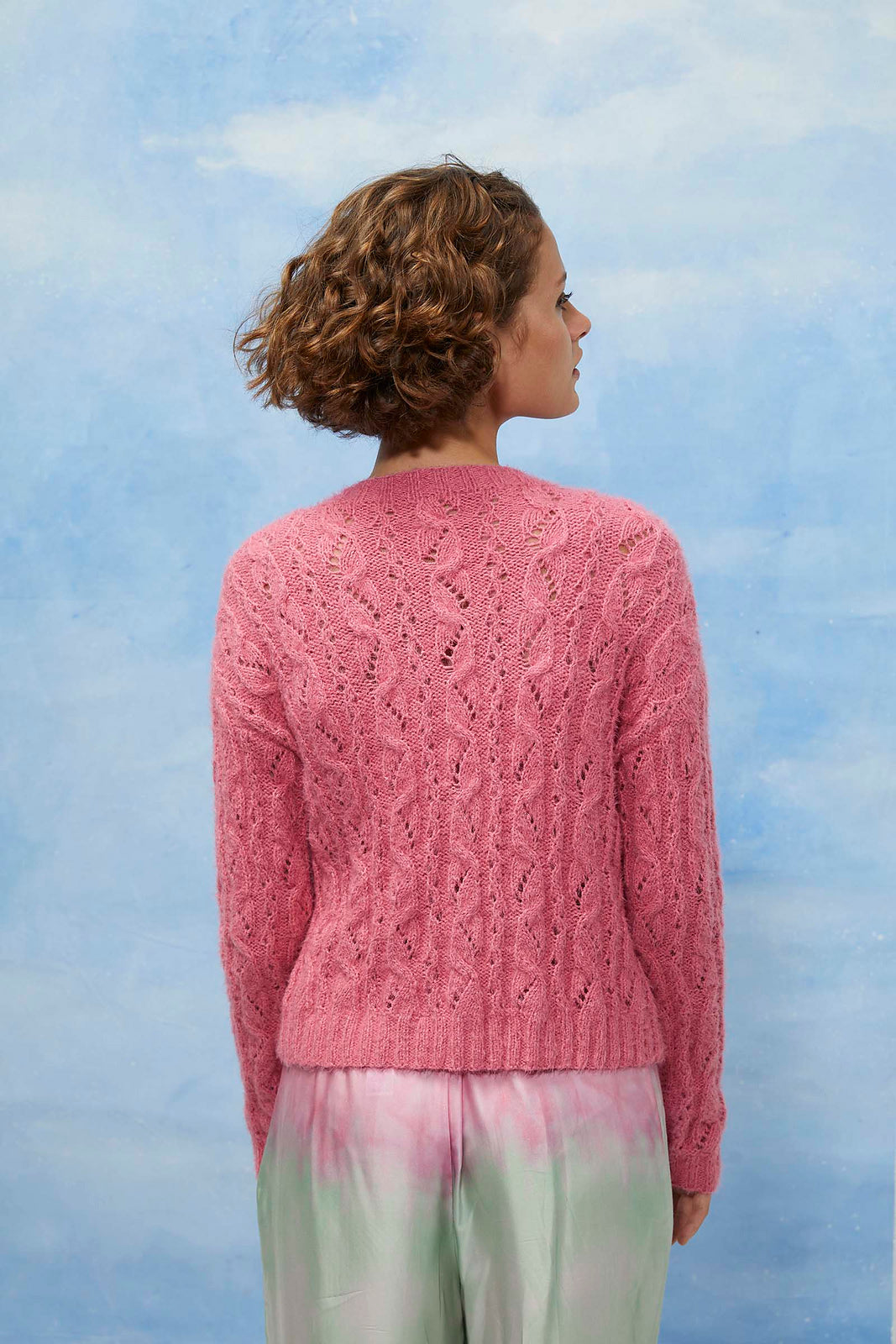 A Lang Aura Pattern - Cardigan 276-10- AVAILABLE ON RAVELRY (LINK & DETAILS IN DESCRIPTION)