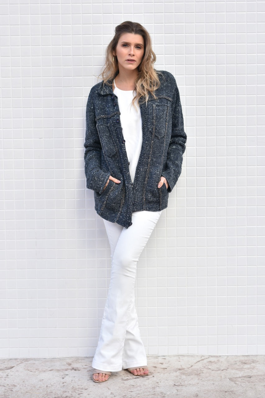 A FREE Circulo Jeans Pattern - Long Jeans Jacket (PDF)