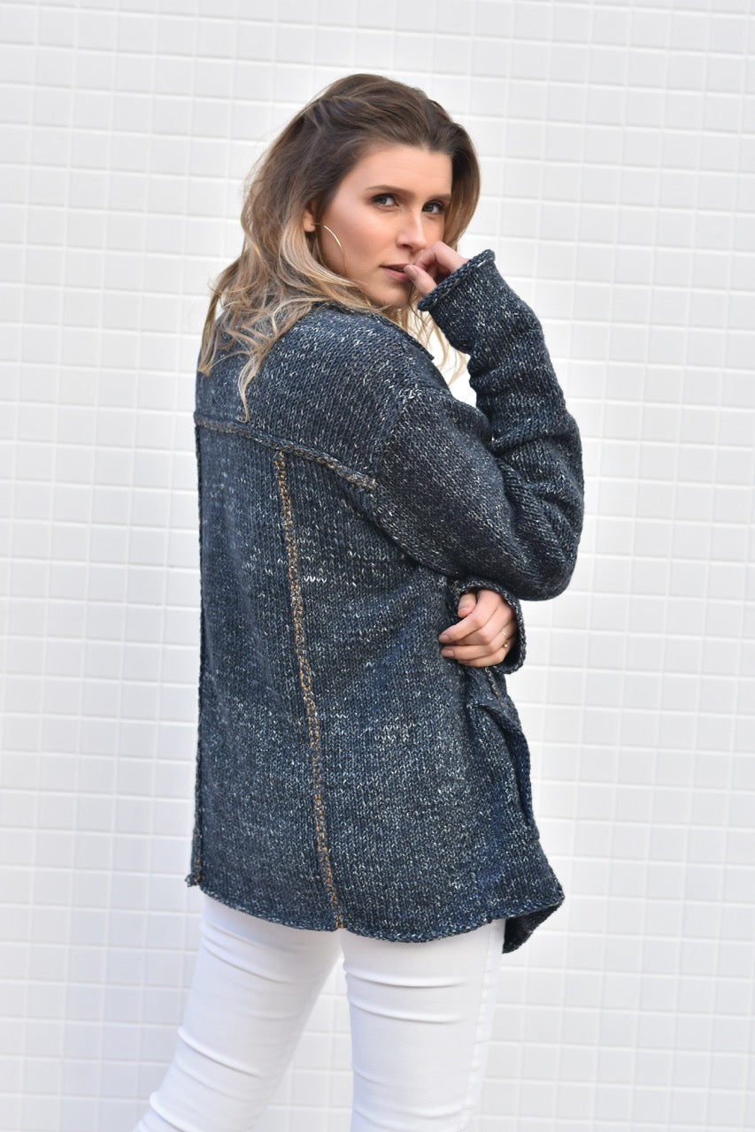 A FREE Circulo Jeans Pattern - Long Jeans Jacket (PDF)