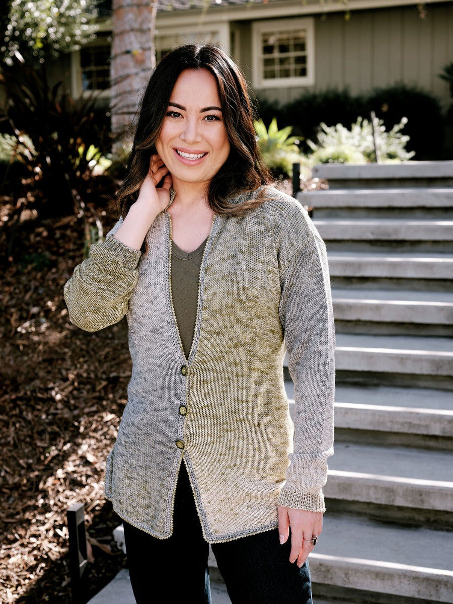 A Trendsetter Impress Pattern - Reversible Tie Waist Cardigan 6400Q (PDF)