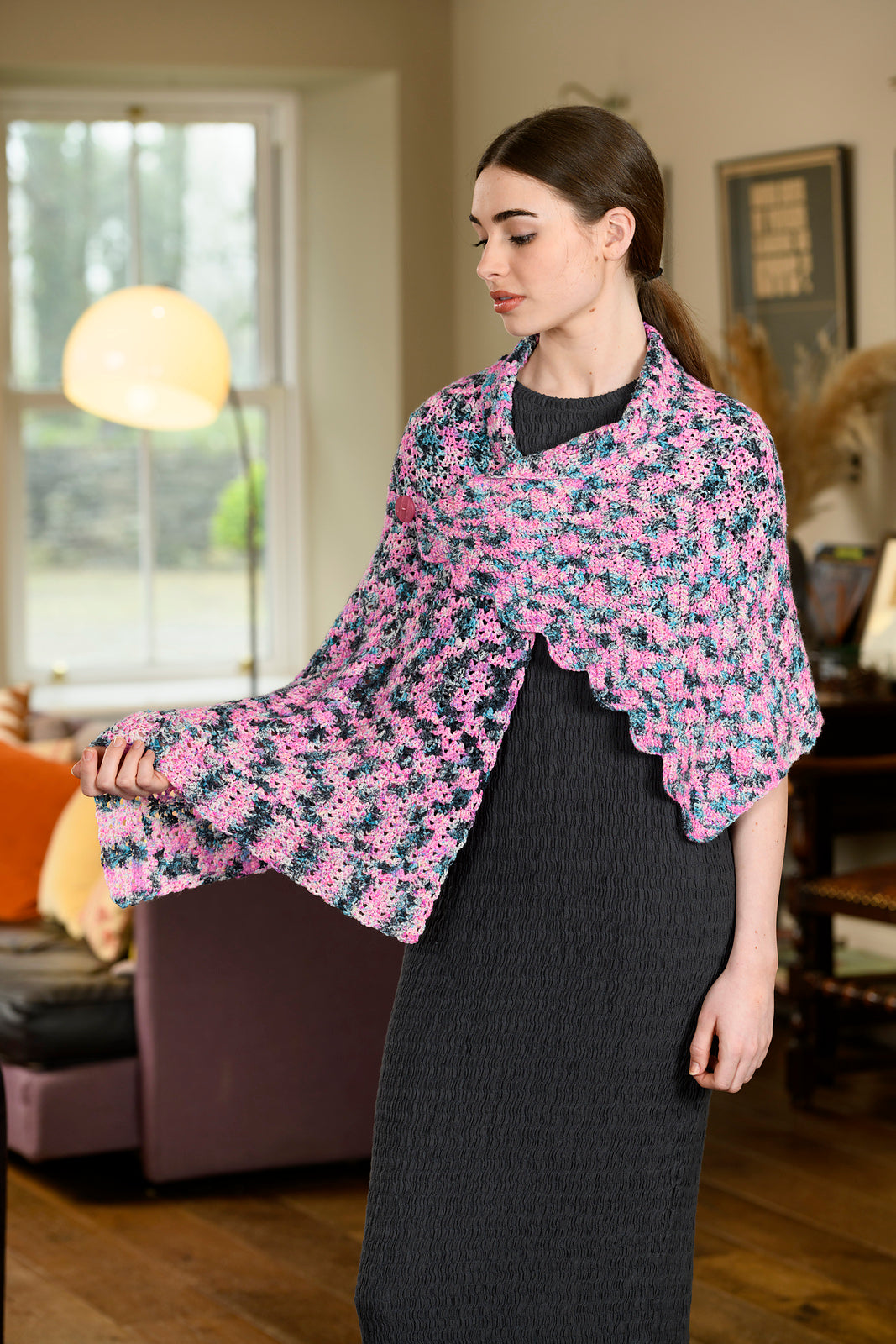 An Araucania Pattern - Caprice Cowl (PDF)