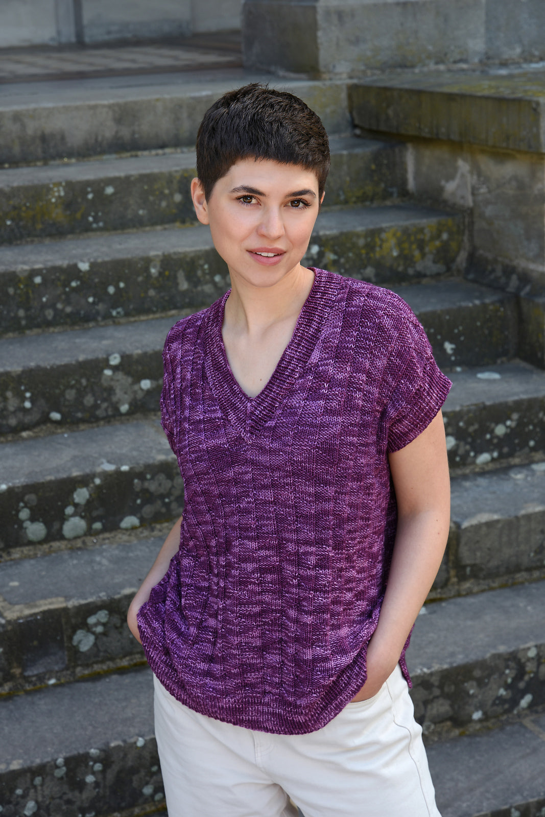 An Araucania Huasco DK Kettle Dyes Pattern - Bogota Slipover (PDF)
