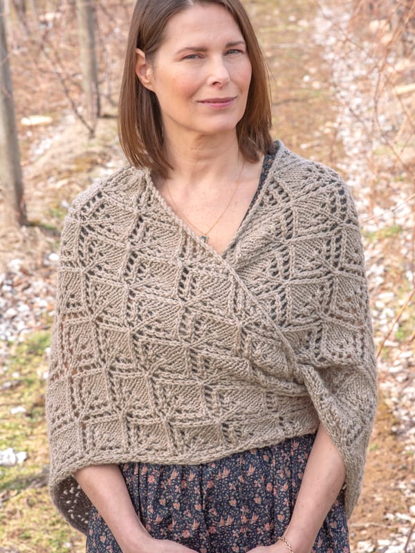 A FREE Berroco Ultra Alpaca Chunky Pa knitting pattern on sale at Little Knitsttern - Dover (PDF)