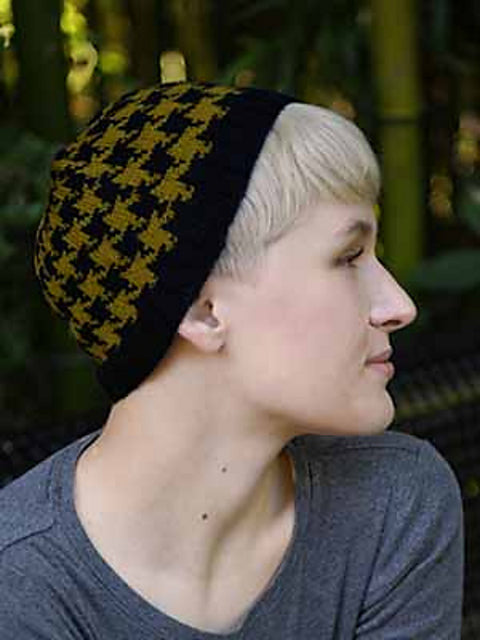 A FREE Cascade 220 Fingering Pattern - Houndstooth Beanie (PDF)Knitting Pattern on Sale at Little Knits