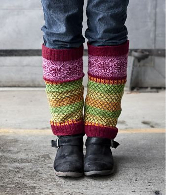 A FREE Cascade 220 Fingering Pattern - Wheel of Hearts Leggings (PDF)Knitting Pattern on Sale at Little Knits