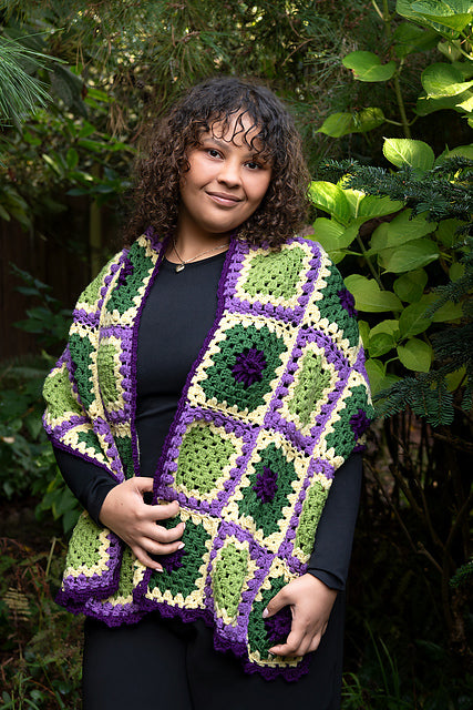A FREE Cascade 220 Pattern - Floral Frenzy Wrap (PDF)Crochet Pattern on Sale at Little Knits
