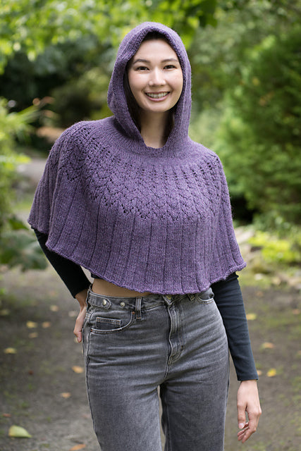 A FREE Cascade Woolpaka Pattern - Robin's Hood (PDF)Knitting Pattern on Sale at Little Knits