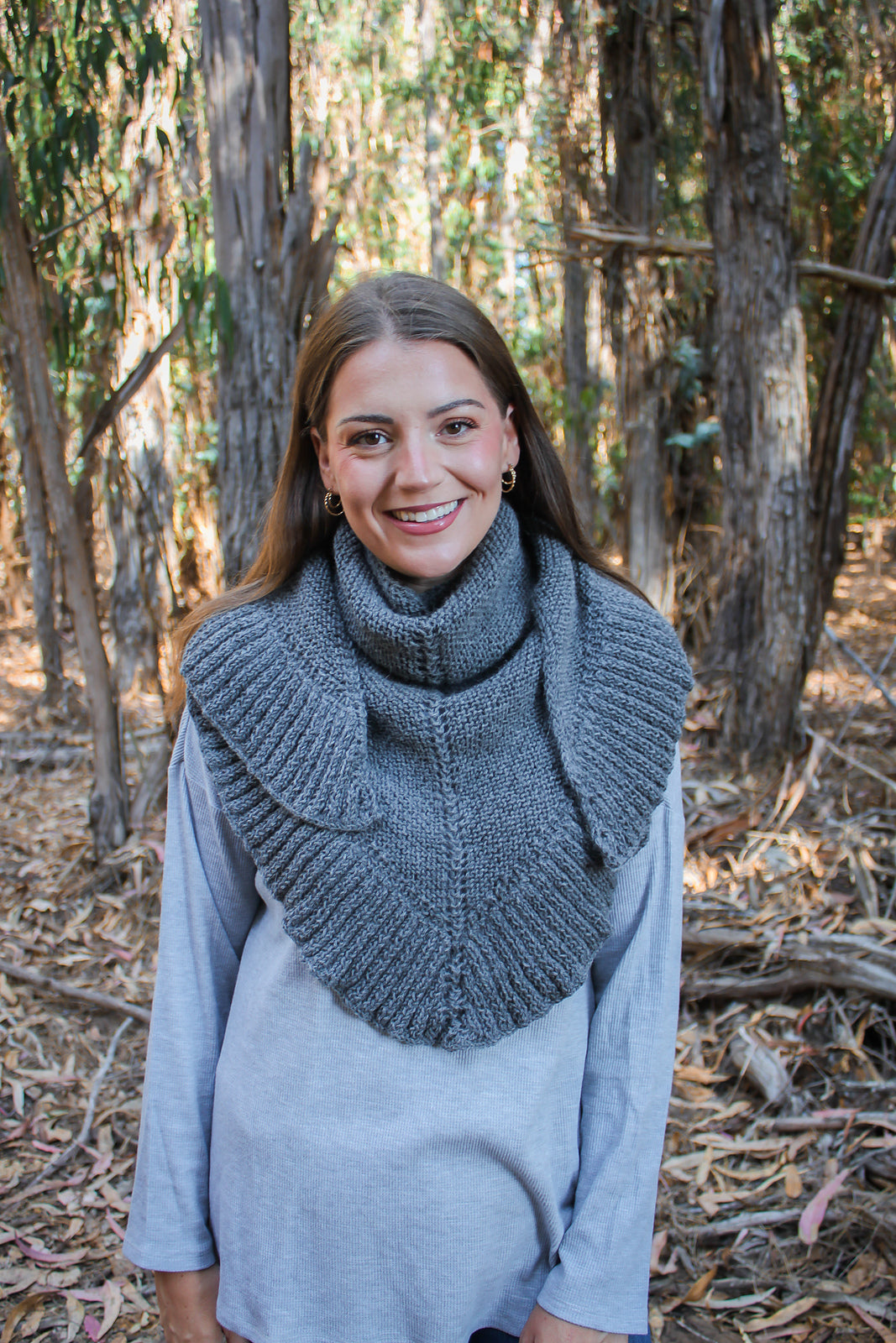 A Yarn Citizen Pattern - Monstera Shawl (PDF) a free knitting patter at Little Knits
