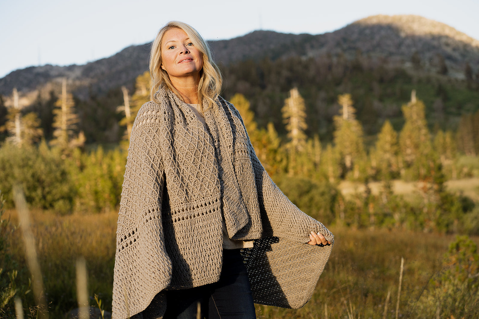 A FREE Yarn Citizen Crochet Pattern - Adventures in Texture Afghan (PDF)
