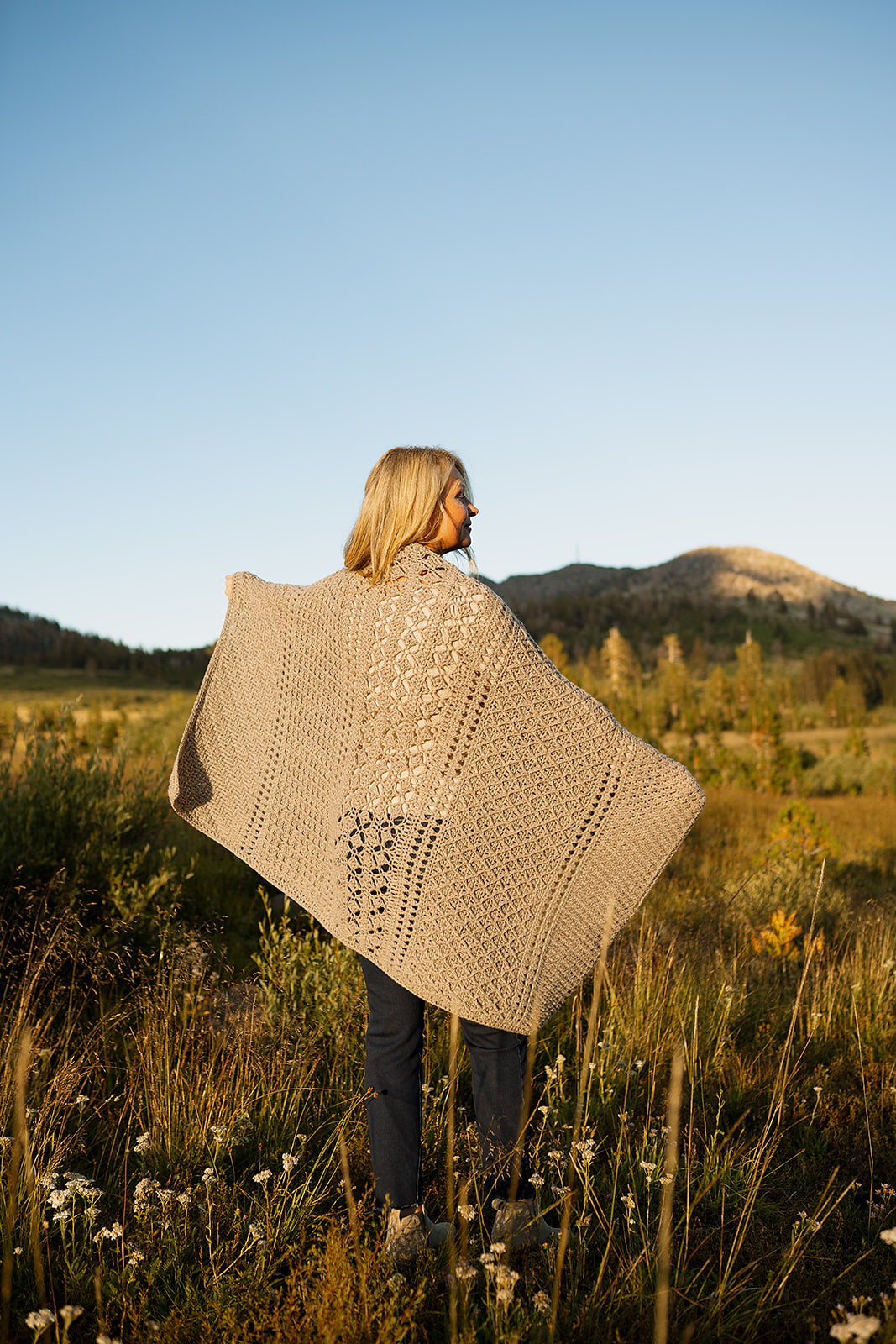 A FREE Yarn Citizen Crochet Pattern - Adventures in Texture Afghan (PDF)