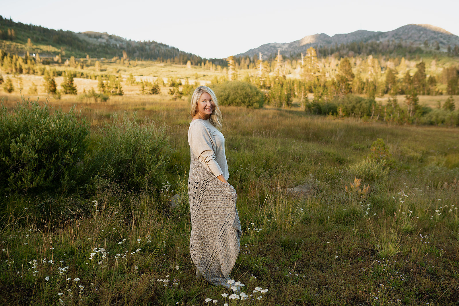 A FREE Yarn Citizen Crochet Pattern - Adventures in Texture Afghan (PDF)