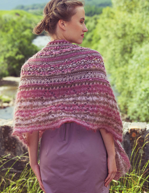 A Louisa Harding Amitola Brushed & Amitola Grande Pattern - Ana Shawl/Wrap (PDF)
