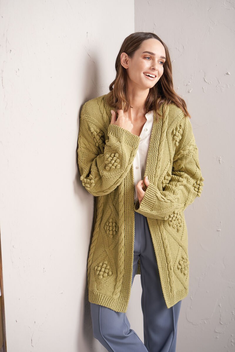 Rowan Magazine #71 - ORDERS THAT INCLUDE THIS BOOK SHIP FREE W/IN THE CONTIGUOUS US (Copy)