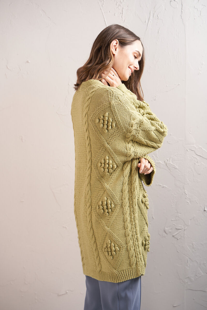 Rowan Magazine #71 - ORDERS THAT INCLUDE THIS BOOK SHIP FREE W/IN THE CONTIGUOUS US (Copy)