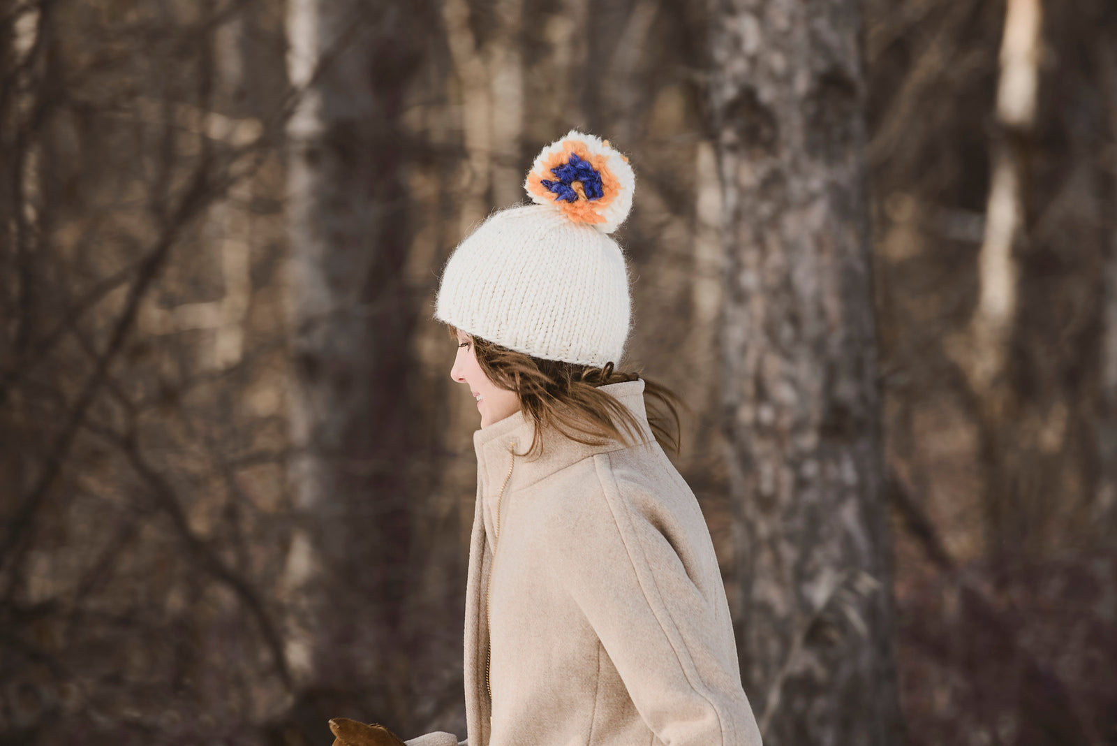 A FREE Blue Sky Fibers Bulky Pattern - Big Pom Hat (PDF)