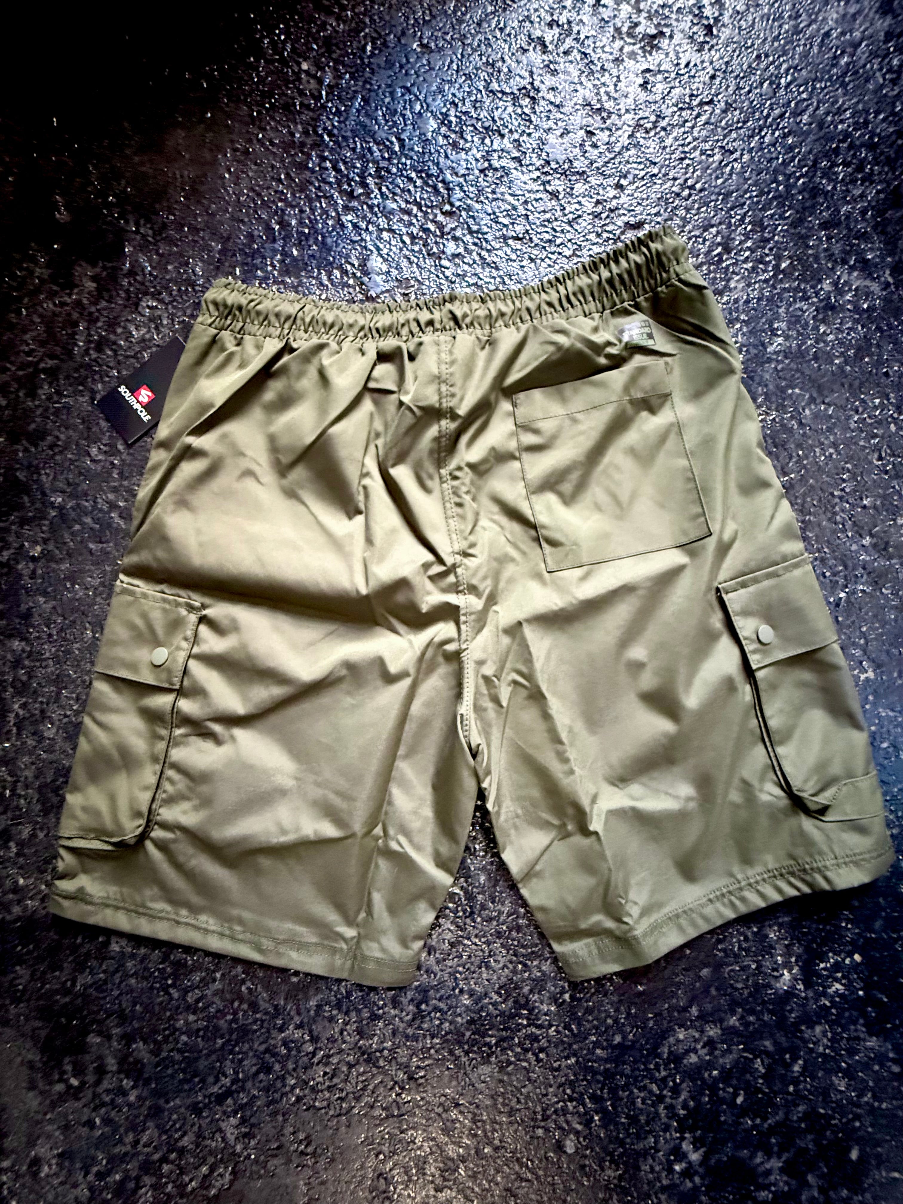 TWO PAIRS of Southpole Basic Tech Woven Nylon Cargo Shorts Men, XL, Olive