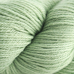 Cascade 220 - Tender Greens (Color #1034) - Dye Lot 7K8968