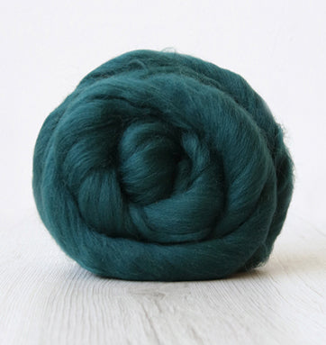 DHG Corriedale Wool Tops - Classic Collection - Ireland - 100g (3.5oz)