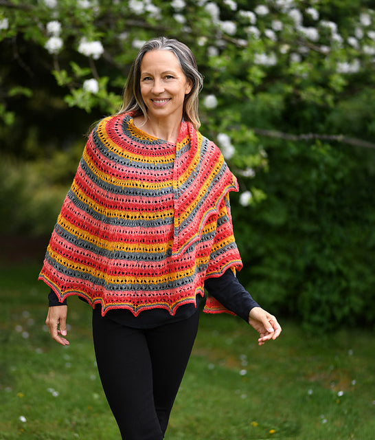 A FREE Cascade 220 Fingering Pattern - Bright Burst Shawl (PDF)