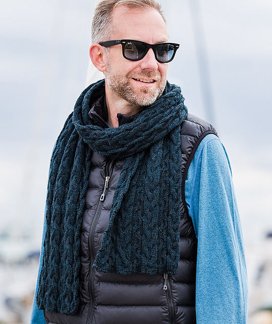 A Churchmouse Yarns and Teas Pattern - Fair Winds Beanie & Scarf (PDF)
