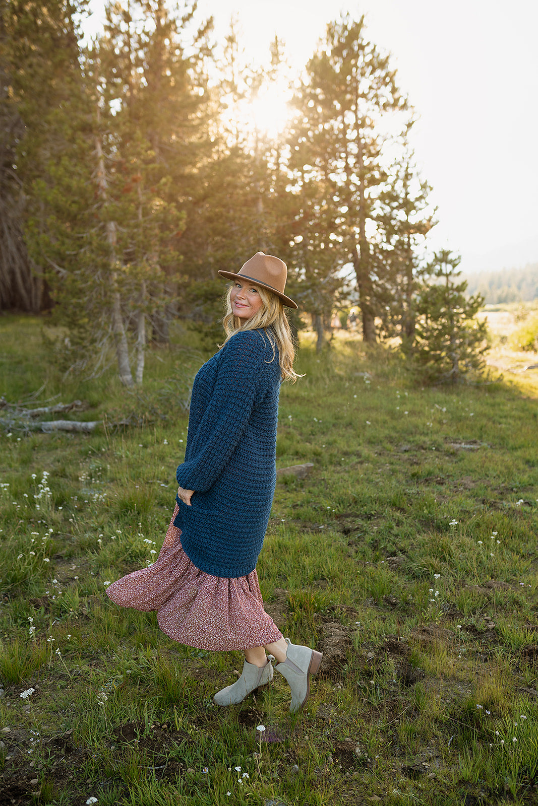 A FREE Yarn Citizen Crochet Pattern - Grandpappy Cardigan (PDF)