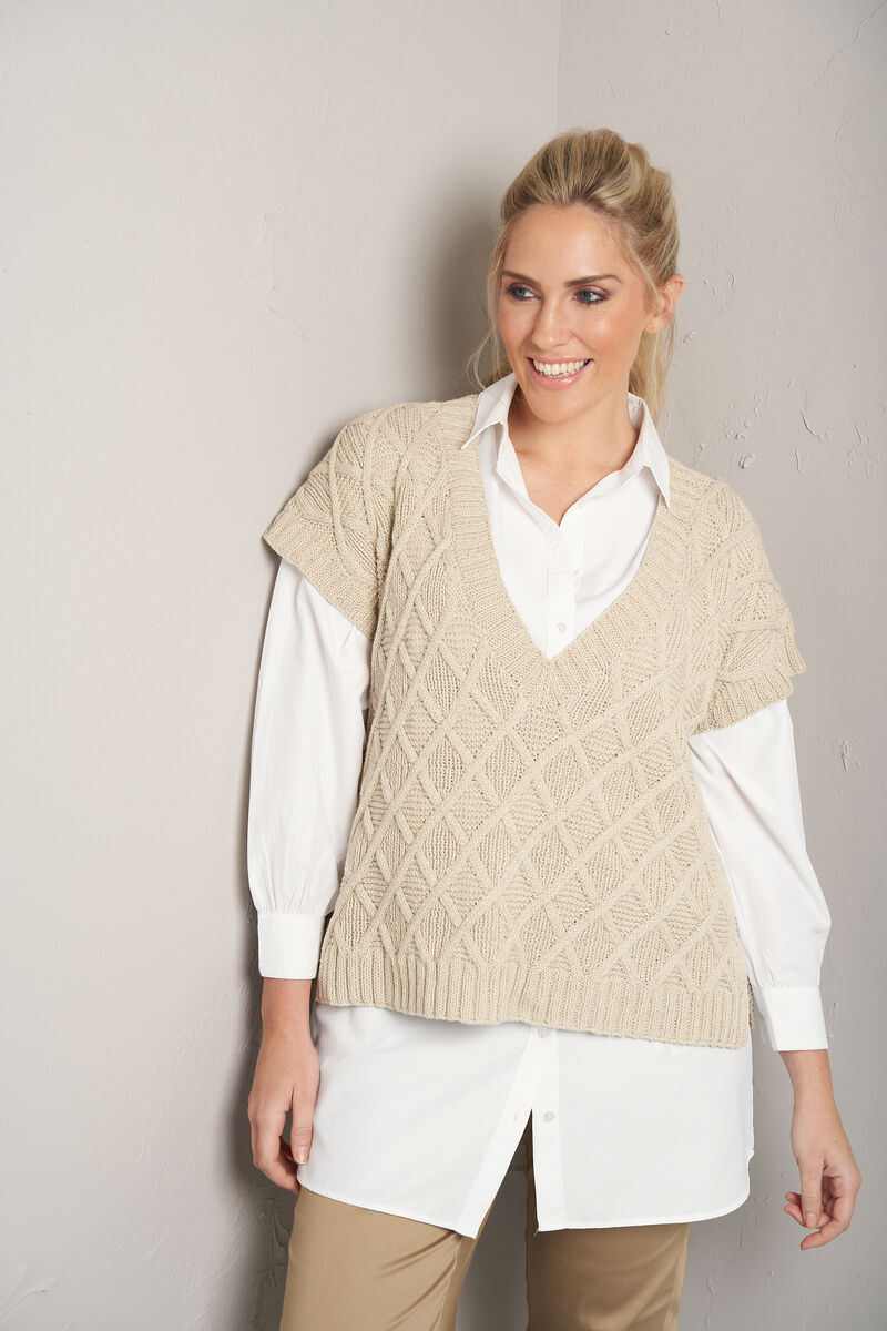 Rowan Magazine #71 - ORDERS THAT INCLUDE THIS BOOK SHIP FREE W/IN THE CONTIGUOUS US (Copy)