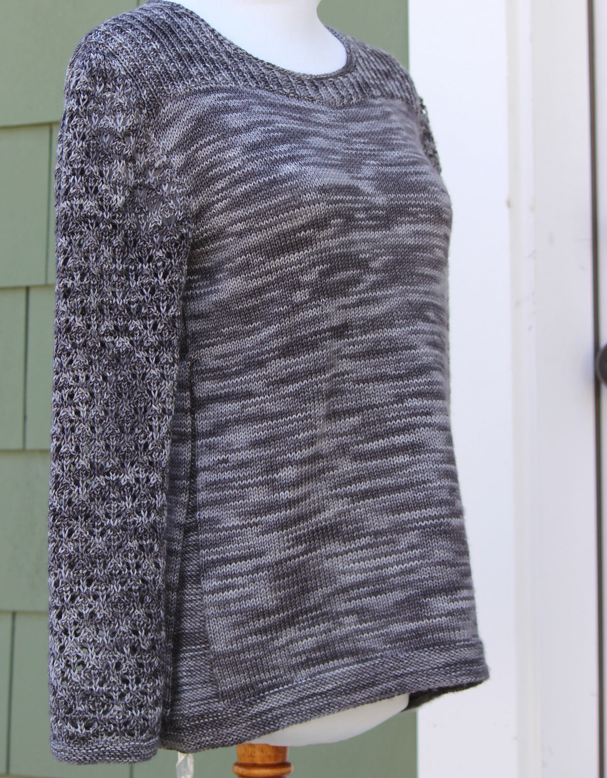 An Araucania Pattern - Leena Pullover (PDF)