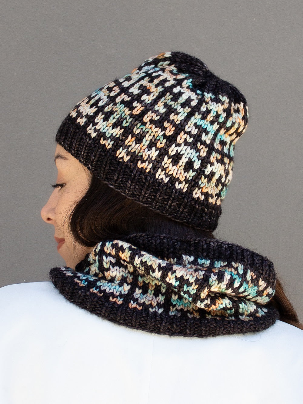 A Malabrigo Vientos Pattern - Arcade Hat - Free with purchase of two skeins of Vientos - one per customer (Print Pattern)