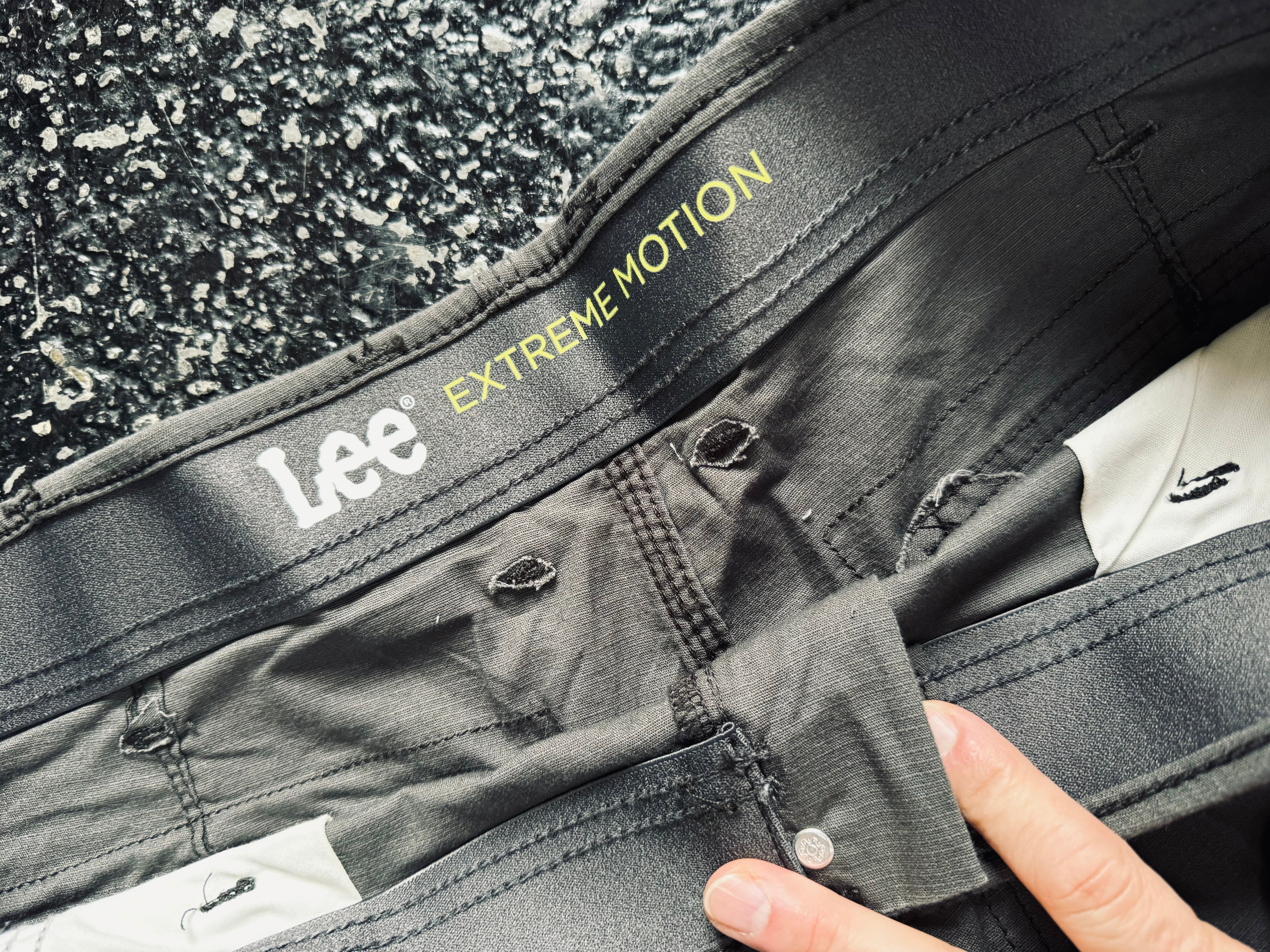 NWT Lee Men's Extreme Motion Swope Cargo Short, Size 36