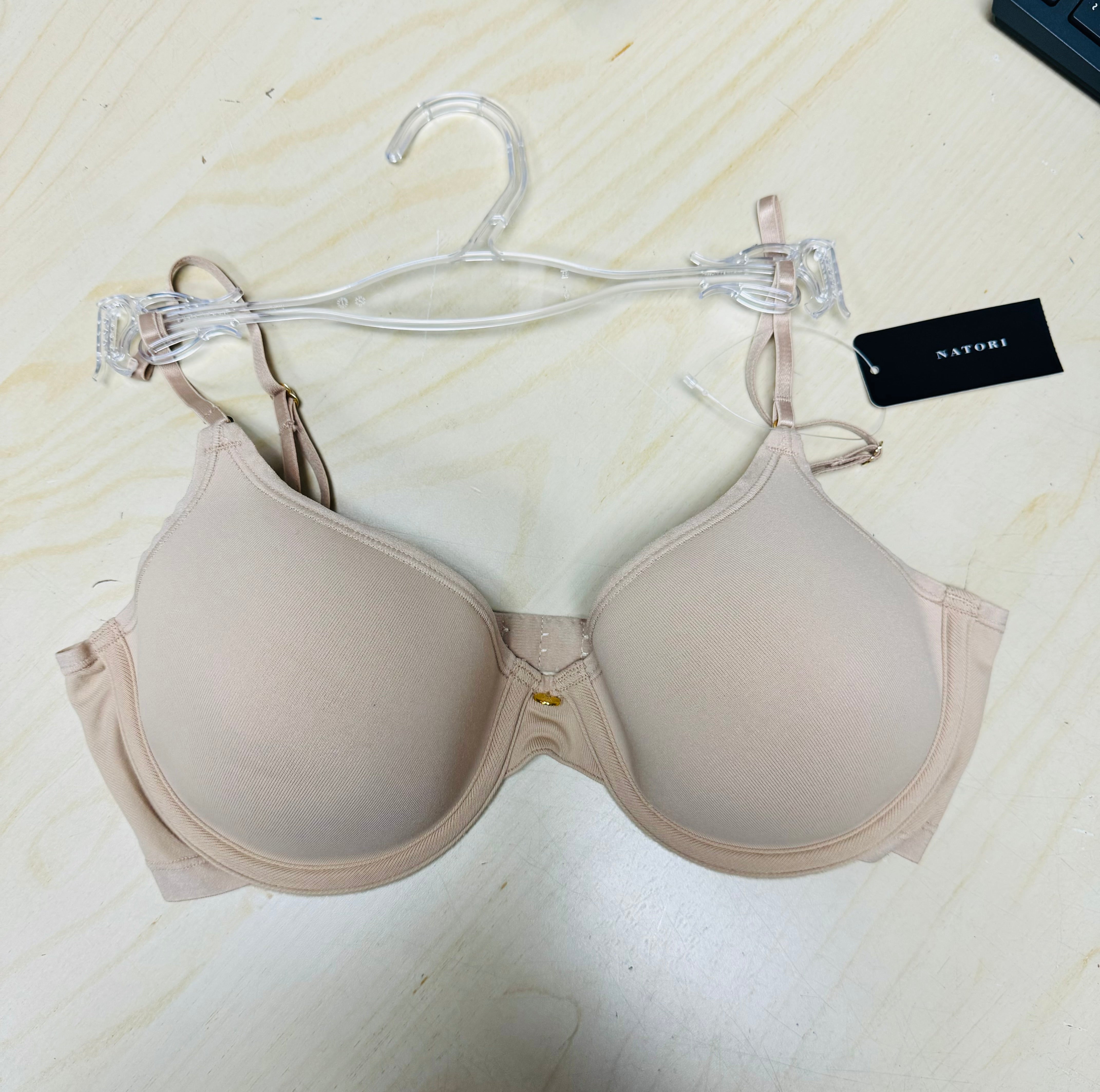 NWT, Natori Women's Understated Contour 34B, Style 132025