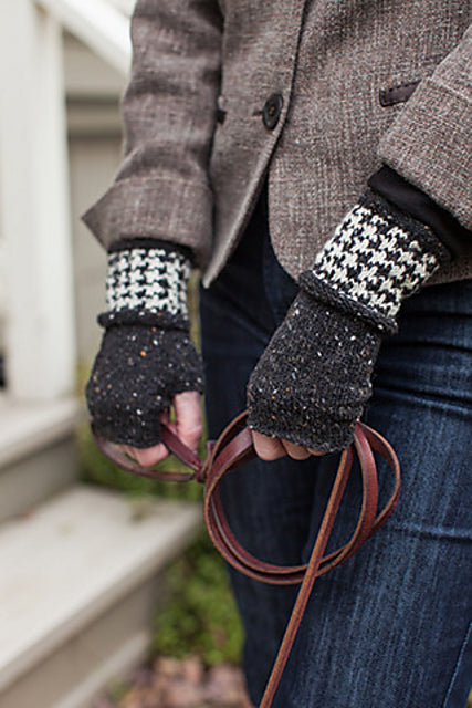 A Churchmouse Yarns and Teas Pattern - Colorwork Cuffs (PDF)