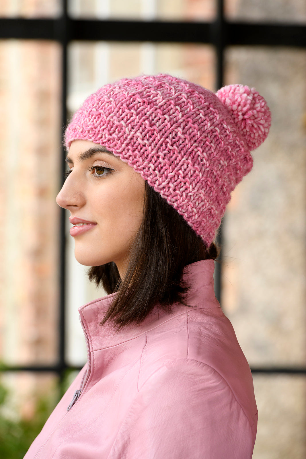 A Juniper Moon Farm Moonshine Bulky Dappled Pattern - Callie (PDF)