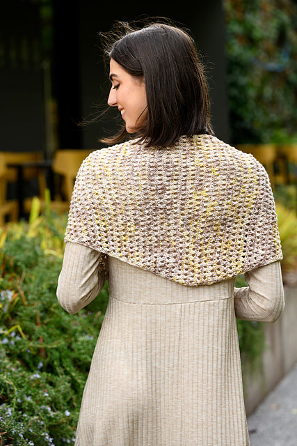 A FREE PATTERN W/ PURCHASES of Zooey Spray- Naya (PRINT COPY)