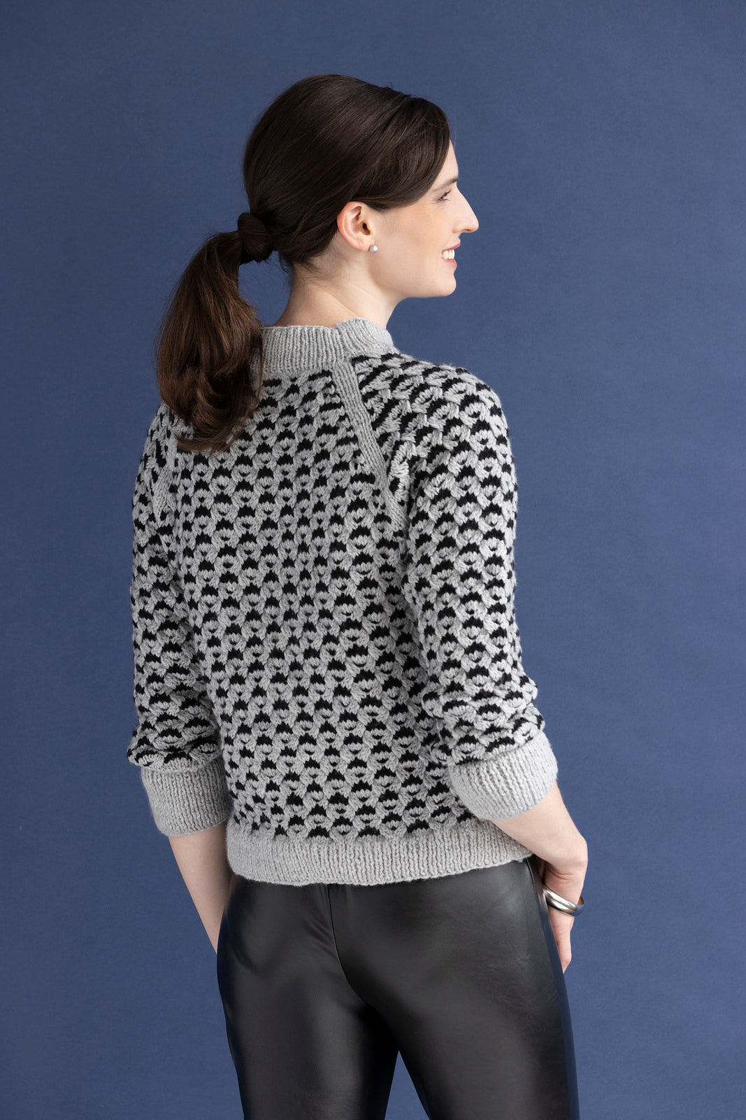 A Juniper Moon Pattern - Poppies Pullover (PDF)