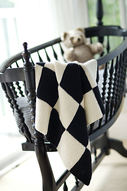 A Churchmouse Yarns and Teas Pattern - Garter Blocks Baby Blanket (PDF)